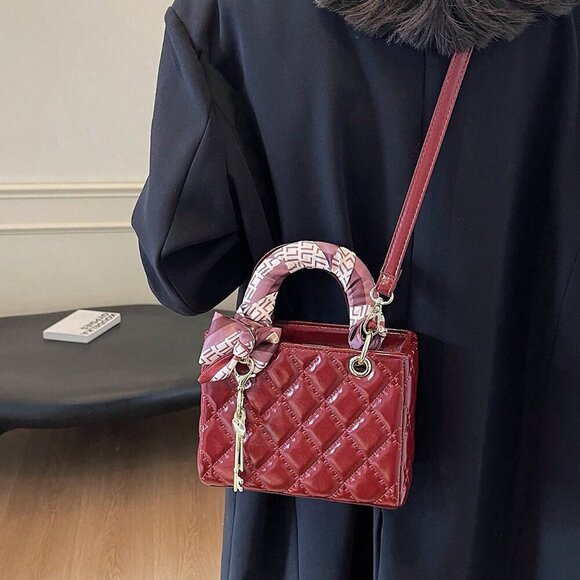 Burgundy Vintage Women's Diamond Grid Crossbody Handbag - Picture 5 of 10